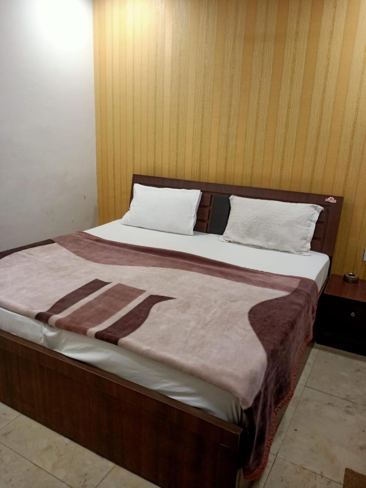 Sapphire Palace 3 Hotel Jaipur Eksteriør billede